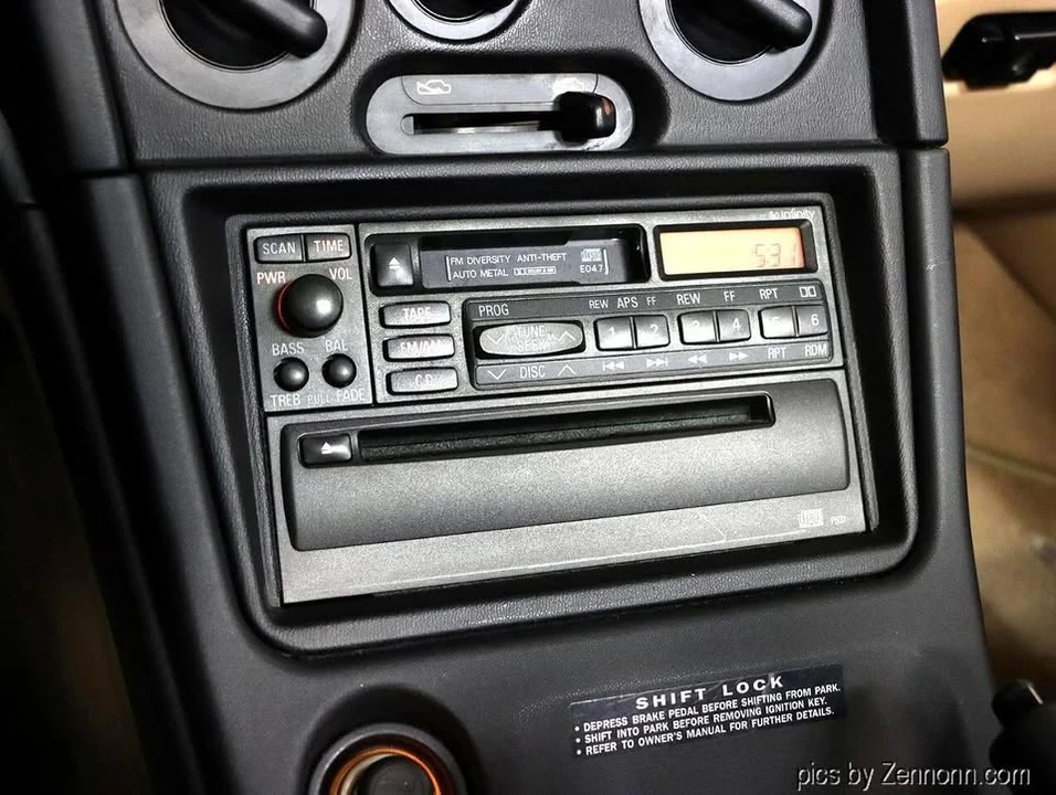 1997 Mitsubishi Eclipse 2nd Gen - Image 18 of 20