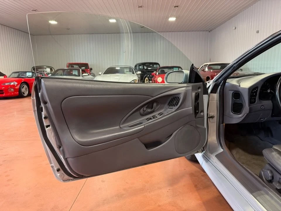 1997 Mitsubishi Eclipse 2nd Gen - Image 18 of 20