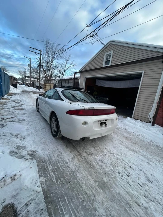 1997 Mitsubishi Eclipse 2nd Gen - Image 9 of 9