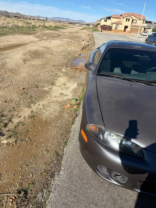 1997 Mitsubishi Eclipse 2nd Gen - Image 2 of 3