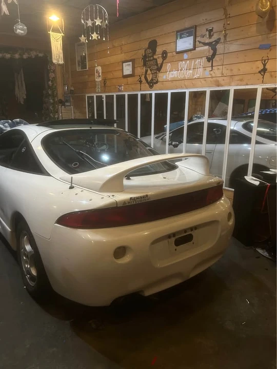 1997 Mitsubishi Eclipse 2nd Gen - Image 6 of 13