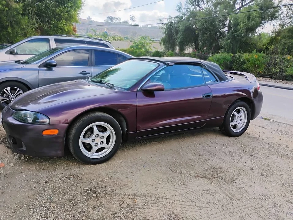 1997 Mitsubishi Eclipse 2nd Gen - Image 4 of 9