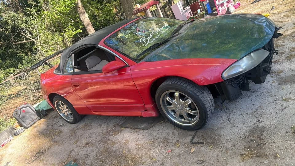 1997 Mitsubishi Eclipse 2nd Gen - Image 2 of 8