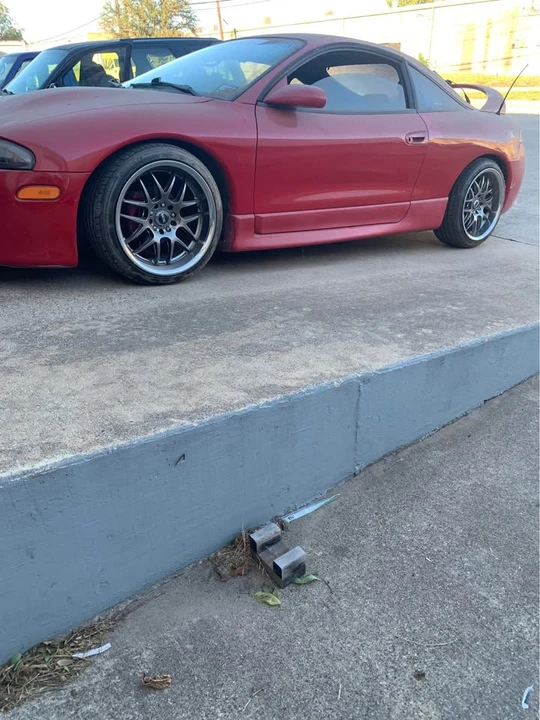 1997 Mitsubishi Eclipse 2nd Gen - Image 5 of 10