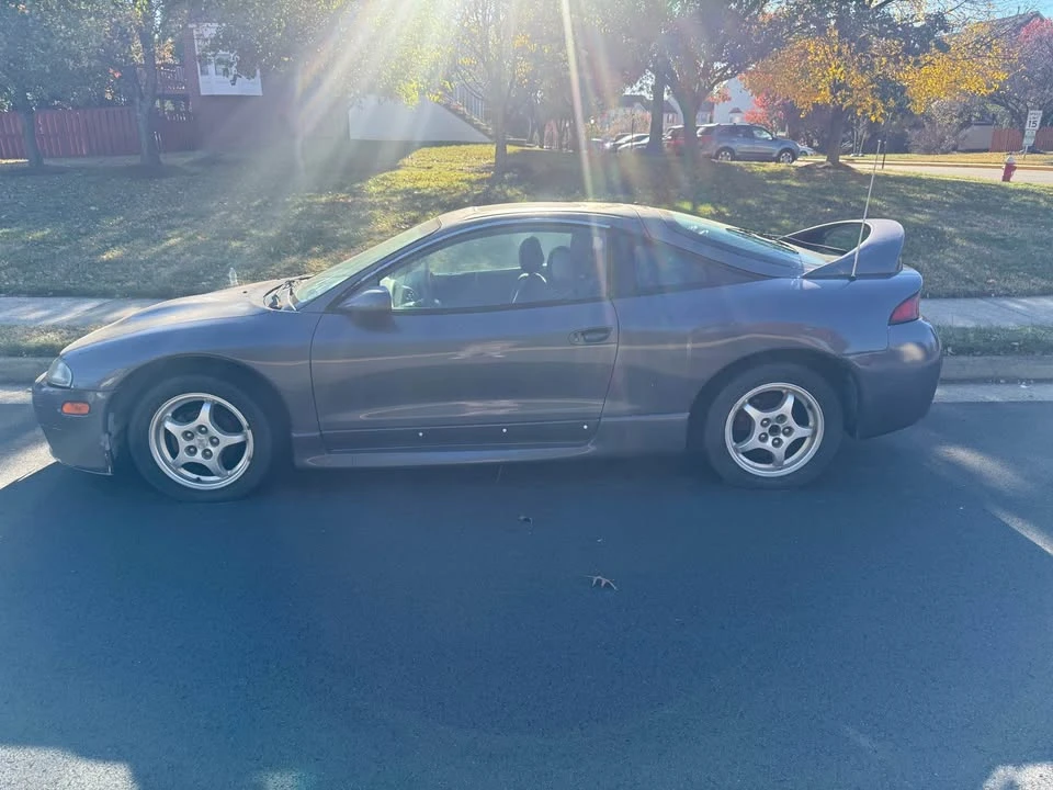 1997 Mitsubishi Eclipse 2nd Gen - Image 2 of 13