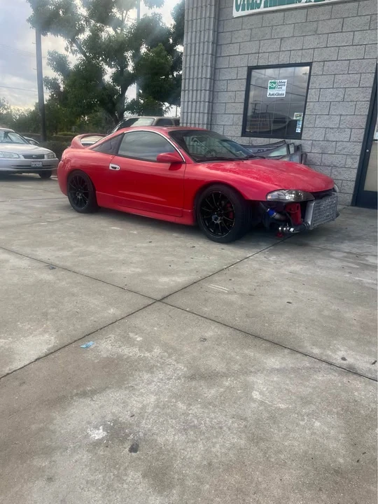 1997 Mitsubishi Eclipse 2nd Gen - Image 2 of 11