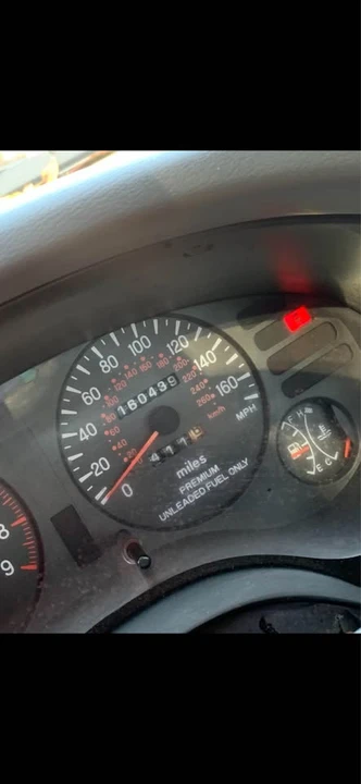 1997 Mitsubishi Eclipse 2nd Gen - Image 3 of 10