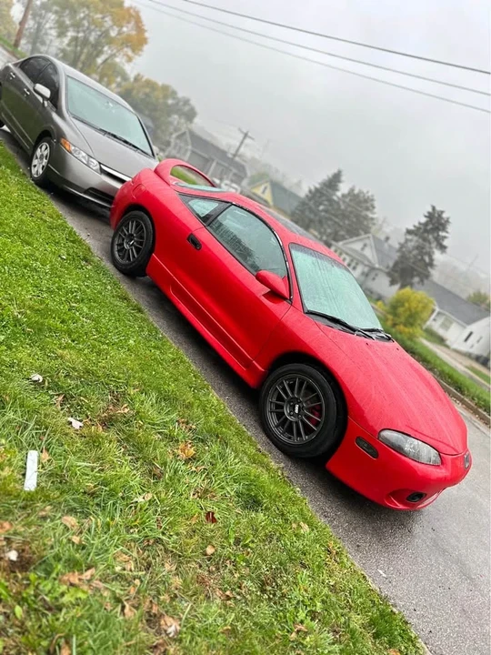 1997 Mitsubishi Eclipse 2nd Gen - Image 2 of 10
