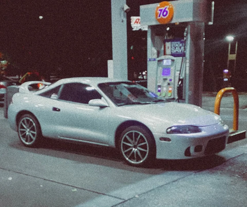 1997 Mitsubishi Eclipse 2nd Gen - Image 7 of 11