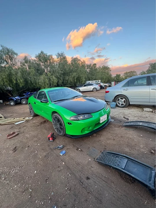 1997 Mitsubishi Eclipse 2nd Gen - Image 2 of 4