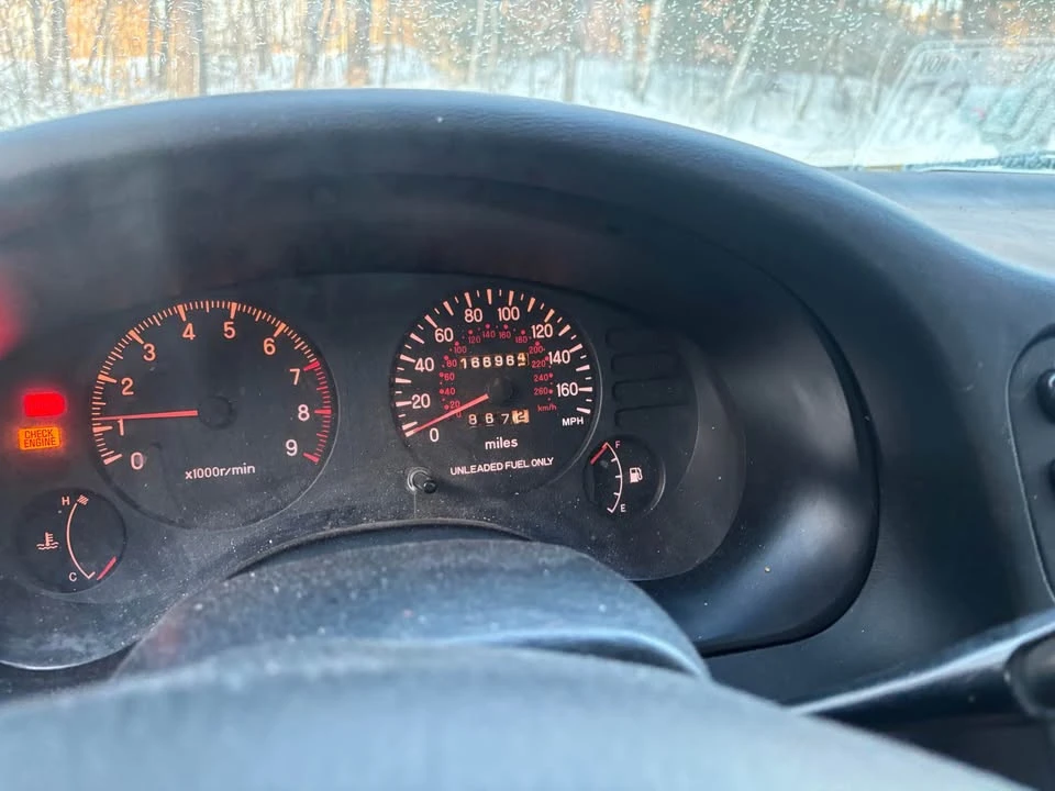 1997 Mitsubishi Eclipse 2nd Gen - Image 5 of 12
