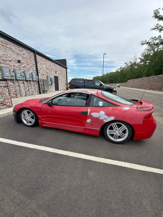 1997 Mitsubishi Eclipse 2nd Gen - Image 2 of 16