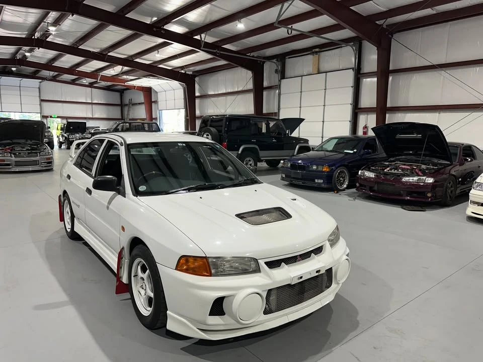 1997 Mitsubishi Lancer Evolution IV 6th Gen - Image 10 of 17