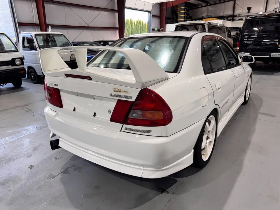 1997 Mitsubishi Lancer Evolution IV 6th Gen - Image 5 of 20