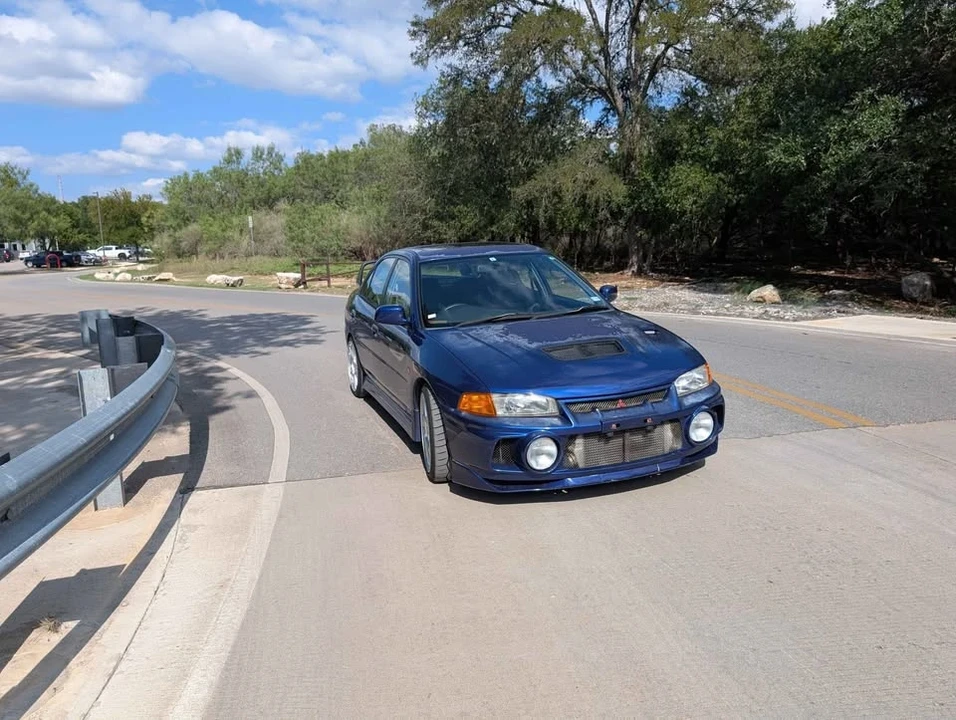 1997 Mitsubishi Lancer Evolution IV 6th Gen - Image 2 of 8