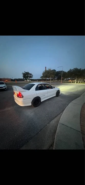 1997 Mitsubishi Lancer Evolution IV 6th Gen - Image 6 of 8