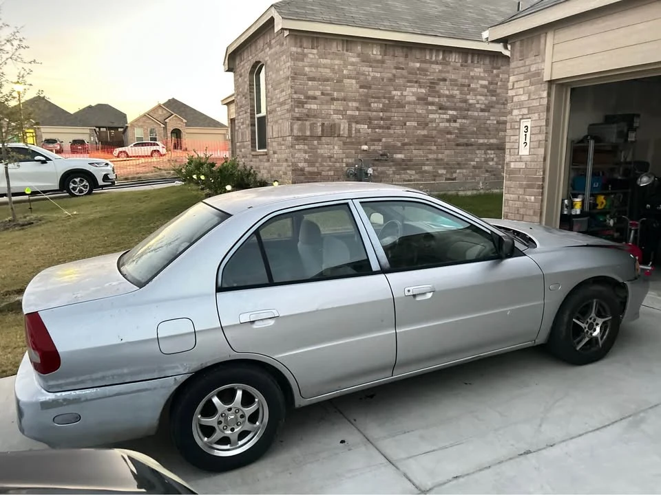 1997 Mitsubishi Mirage 5th Gen - Image 4 of 5