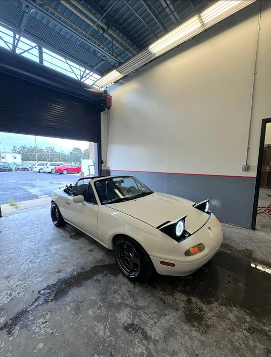 1997 Mazda NA MX-5 Miata - Image 6 of 6