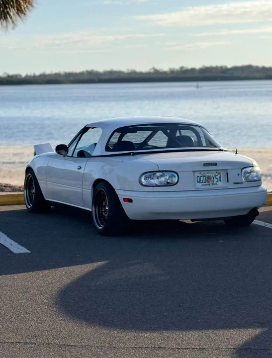 1997 Mazda NA MX-5 Miata - Image 2 of 6