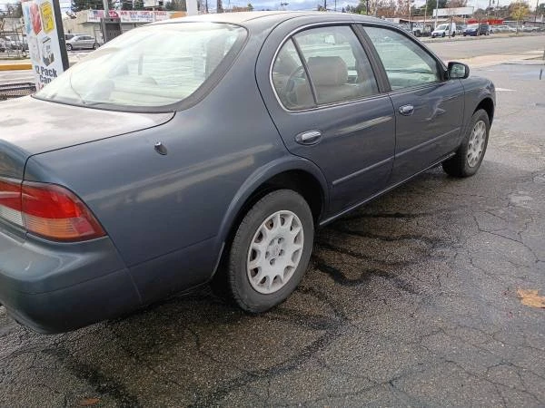 1997 Nissan Maxima 3rd Gen - Image 3 of 6