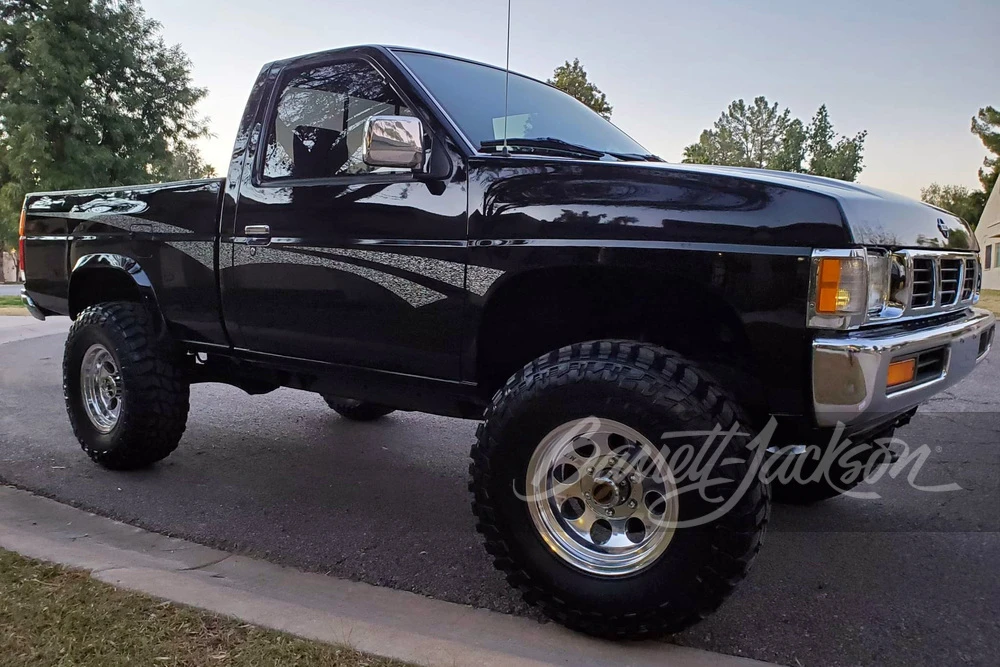 1997 Nissan Frontier 1st Gen - Image 4 of 5