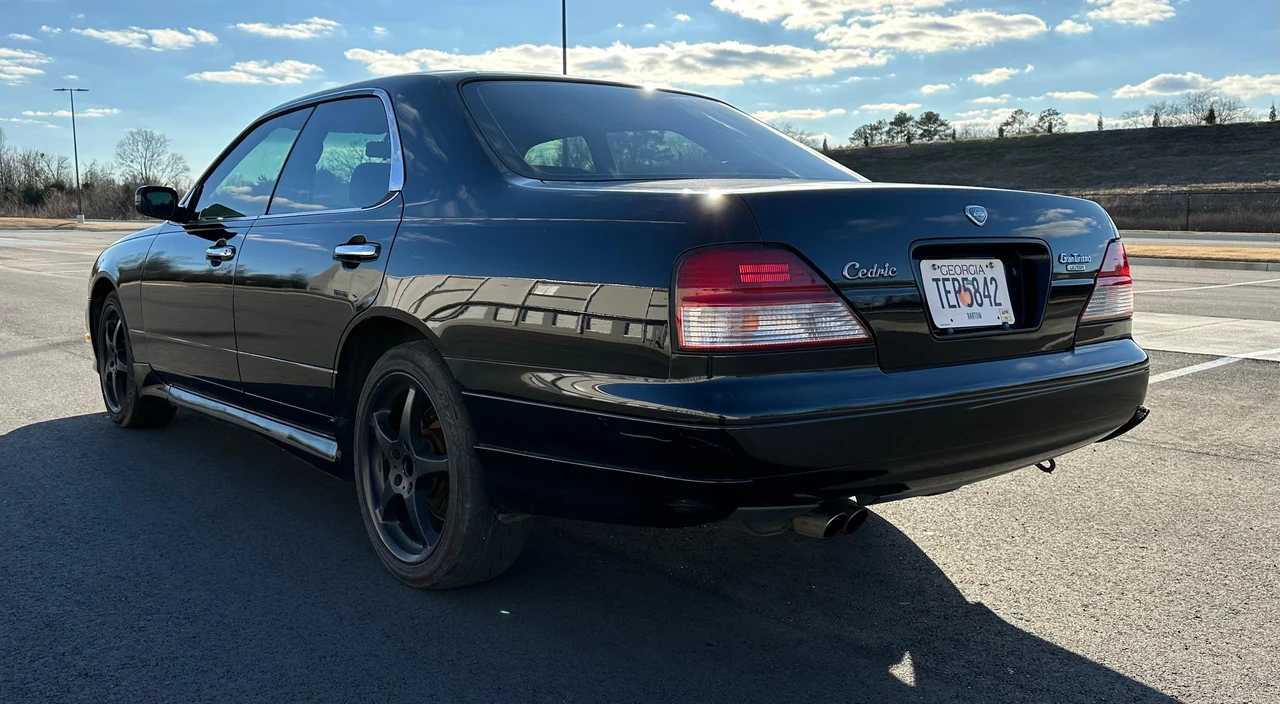 1997 Nissan Cedric 9th Gen - Image 8 of 31