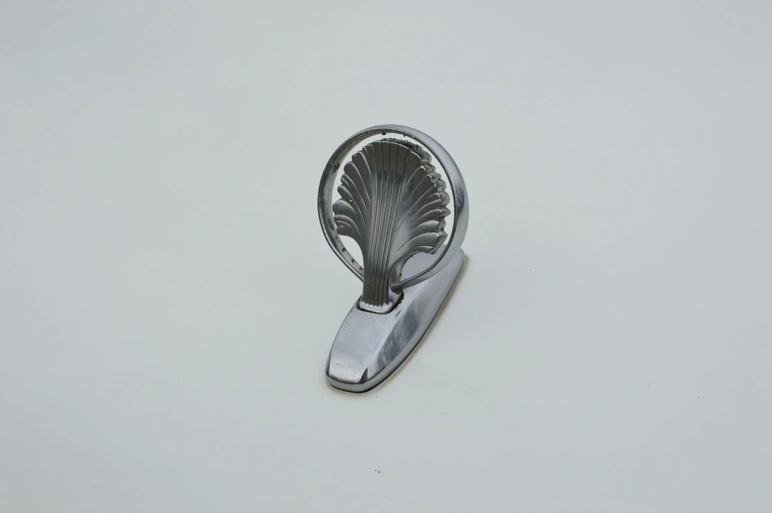 1997 Nissan Cima 3rd Gen - Image 15 of 31