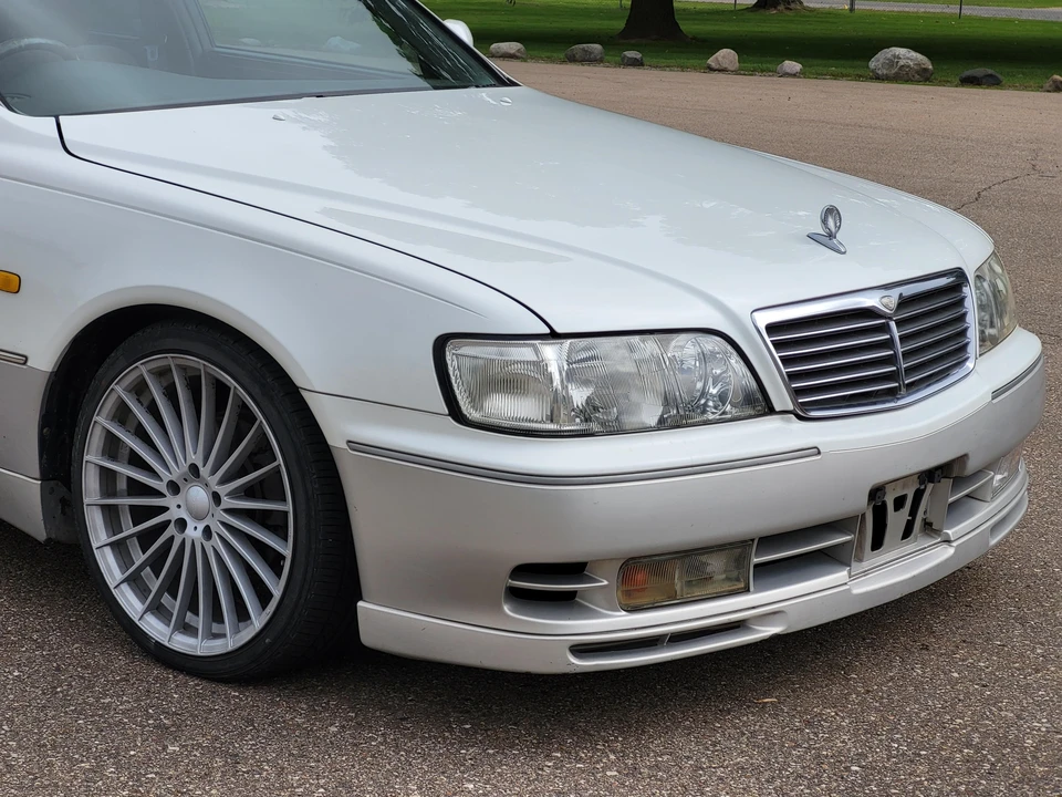 1997 Nissan Cima 3rd Gen - Image 10 of 31
