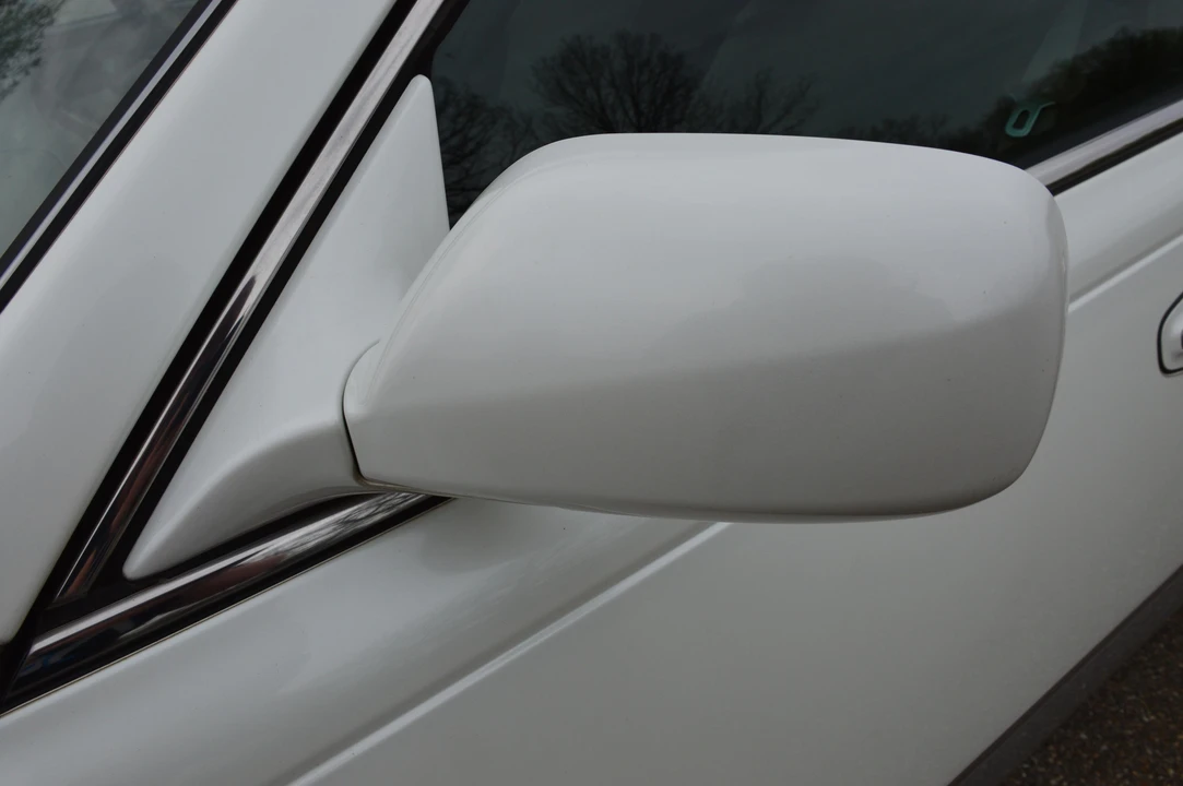 1997 Nissan Cima 3rd Gen - Image 19 of 31