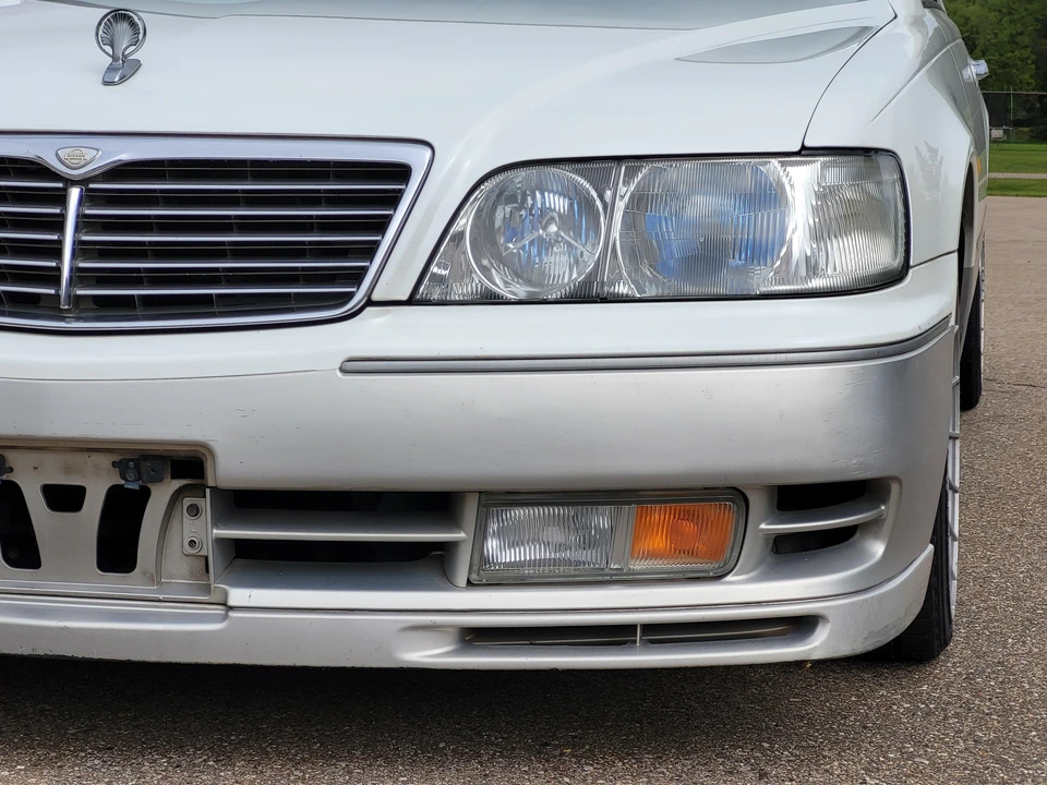 1997 Nissan Cima 3rd Gen - Image 13 of 31