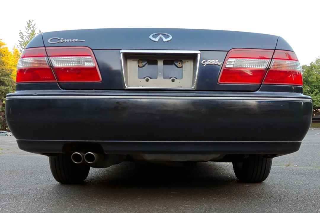 1997 Nissan Cima 3rd Gen - Image 17 of 31