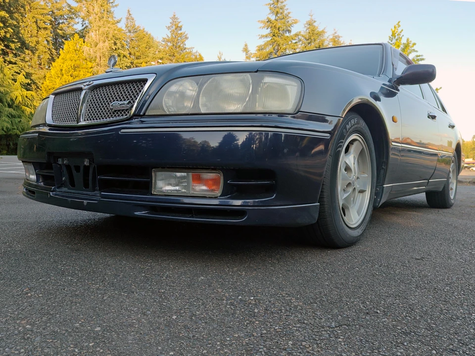 1997 Nissan Cima 3rd Gen - Image 10 of 31