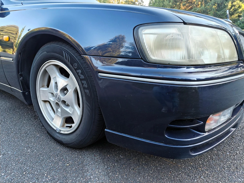 1997 Nissan Cima 3rd Gen - Image 25 of 31