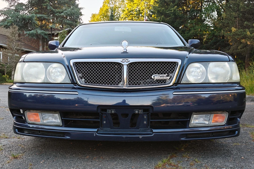 1997 Nissan Cima 3rd Gen - Image 2 of 31
