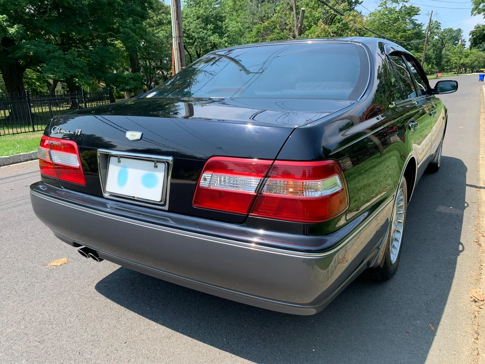 1997 Nissan Cima 4th Gen - Image 13 of 31