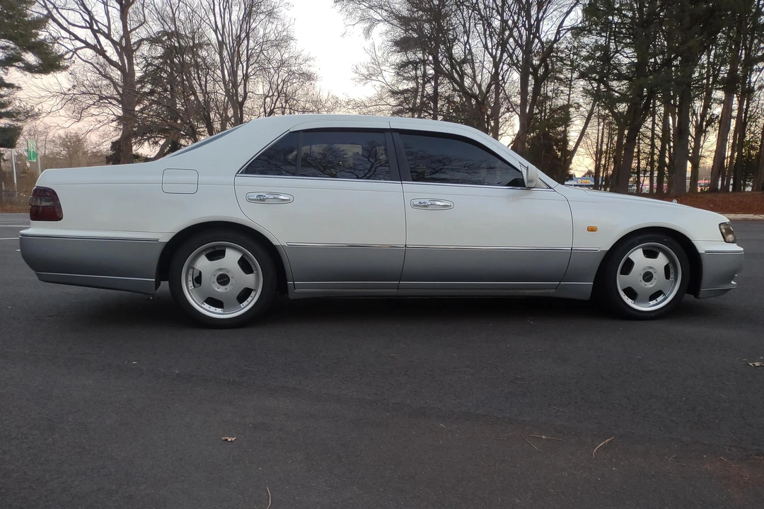 1997 Nissan Cima 2nd Gen - Image 3 of 31