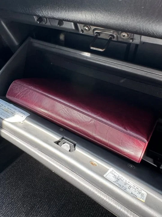 1997 Nissan Cima 3rd Gen - Image 17 of 20