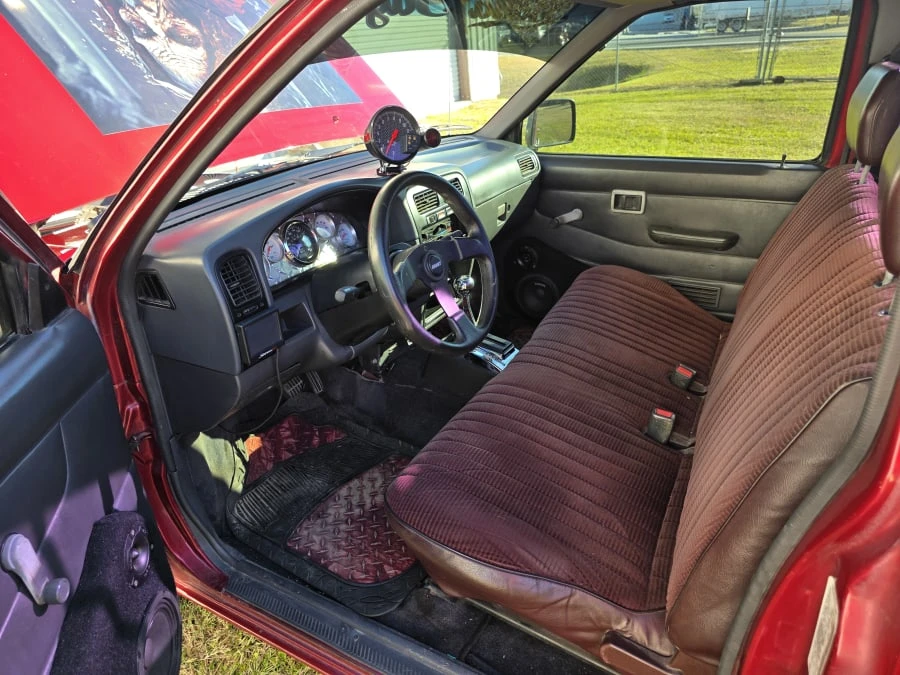 1997 Nissan Frontier 1st Gen - Image 12 of 27