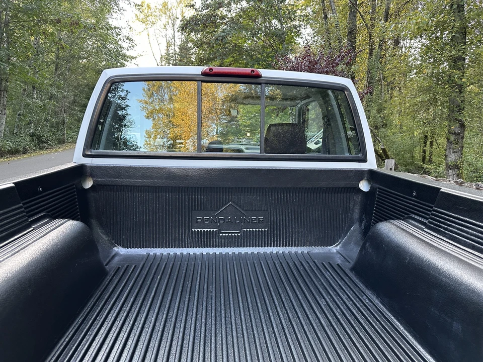 1997 Nissan Frontier 1st Gen - Image 22 of 31
