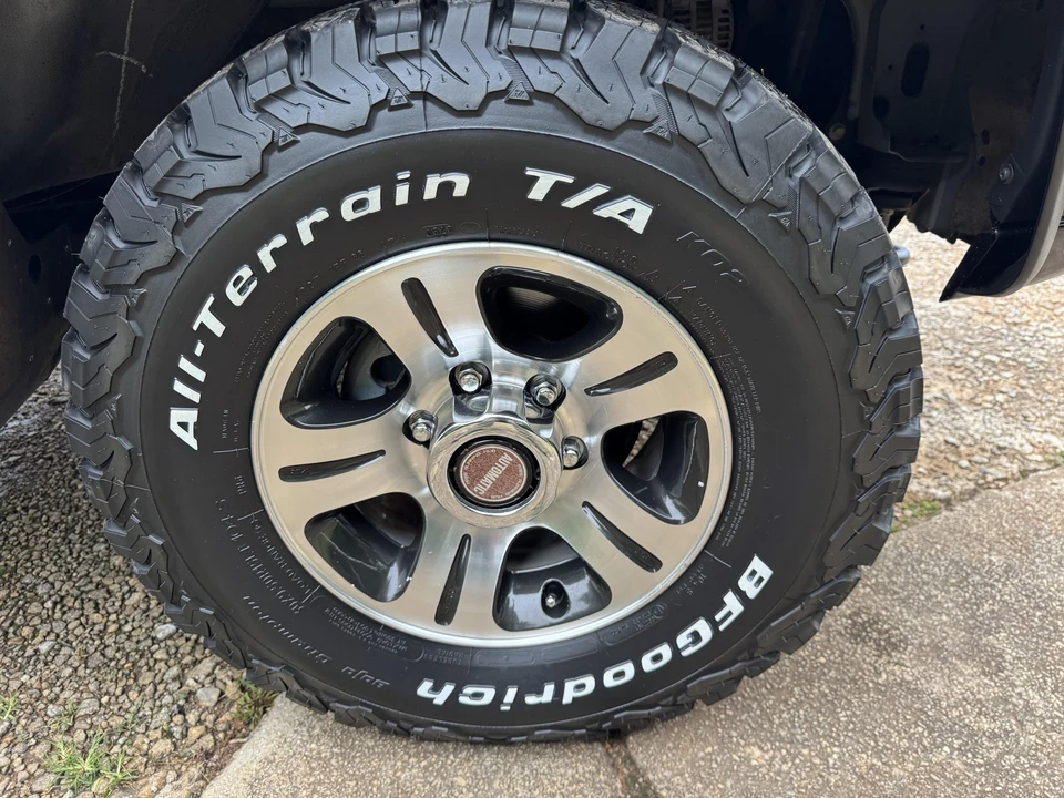 1997 Nissan Frontier 1st Gen - Image 21 of 31