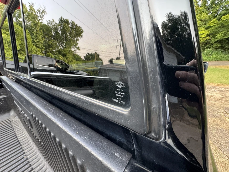 1997 Nissan Frontier 1st Gen - Image 19 of 31