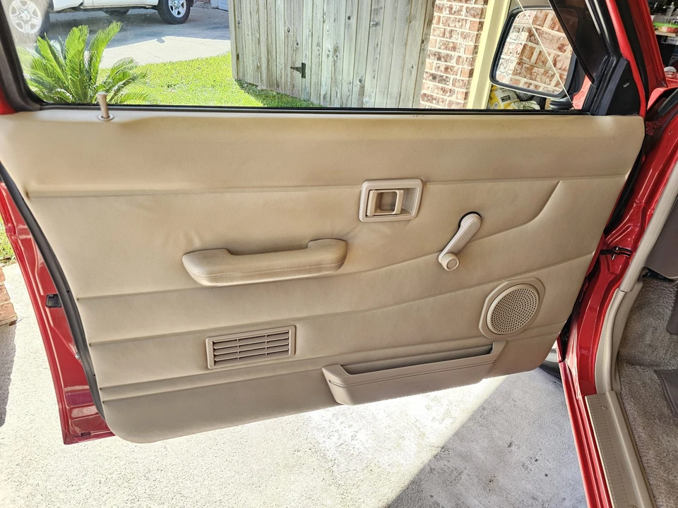 1997 Nissan Terrano II - Image 29 of 31