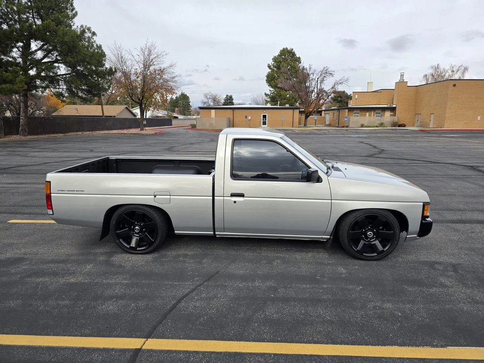 1997 Nissan Frontier 1st Gen - Image 8 of 31