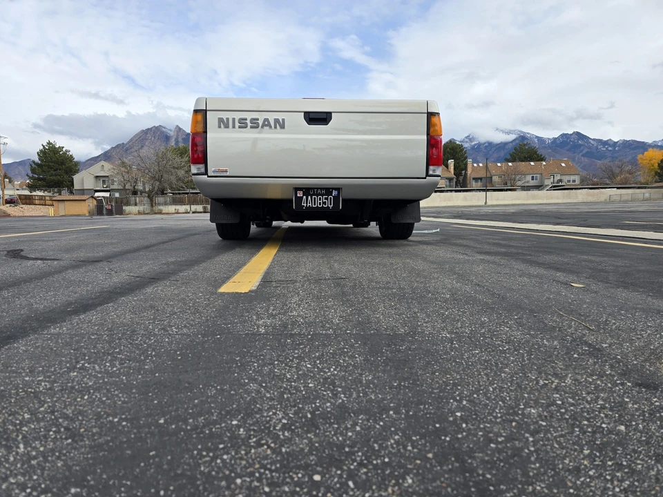 1997 Nissan Frontier 1st Gen - Image 11 of 31