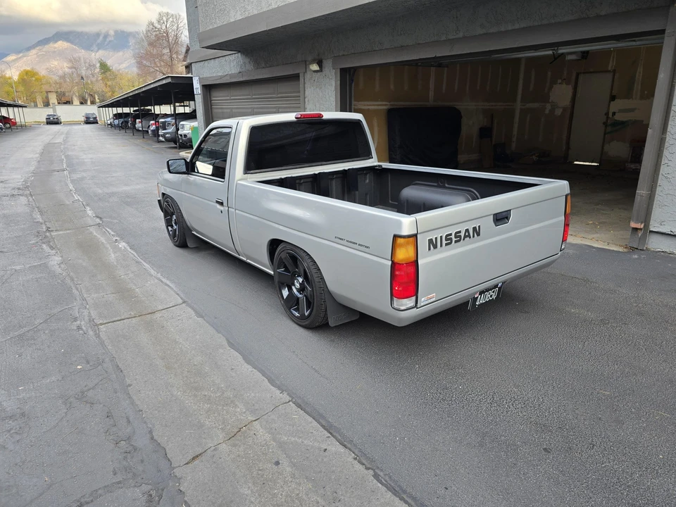 1997 Nissan Frontier 1st Gen - Image 12 of 31