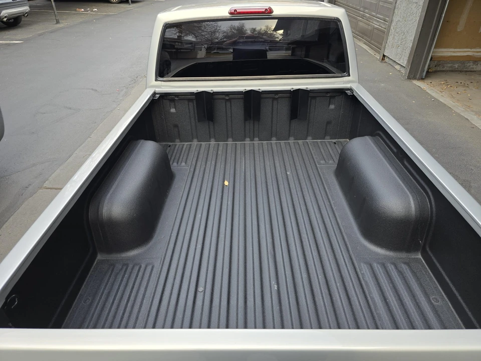 1997 Nissan Frontier 1st Gen - Image 24 of 31