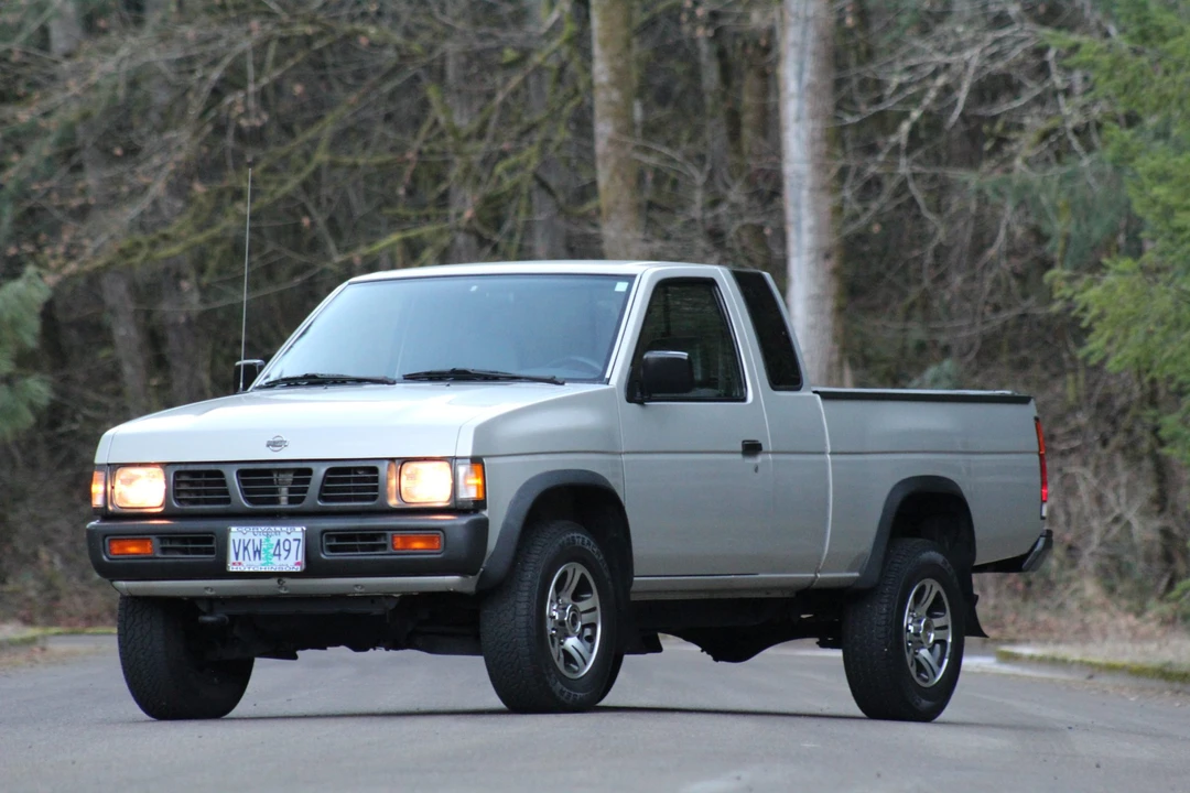 1997 Nissan Frontier 1st Gen - Image 3 of 31