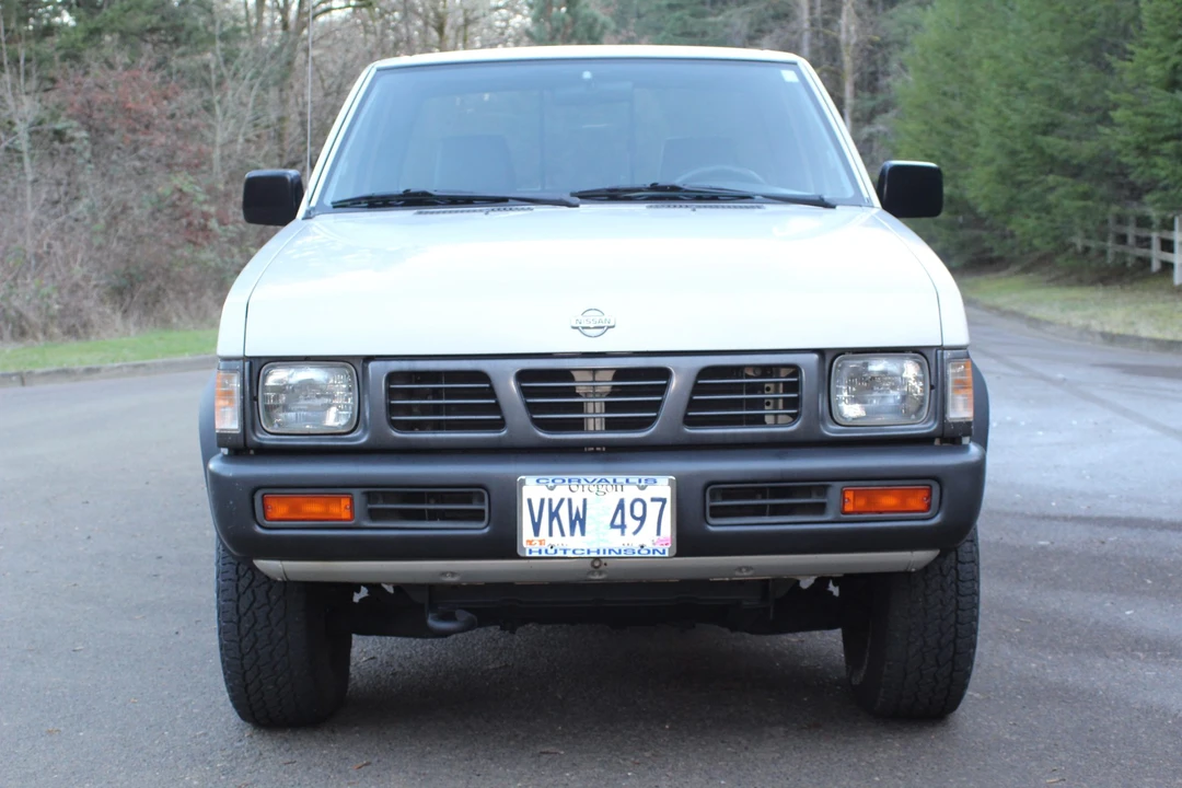 1997 Nissan Frontier 1st Gen - Image 17 of 31