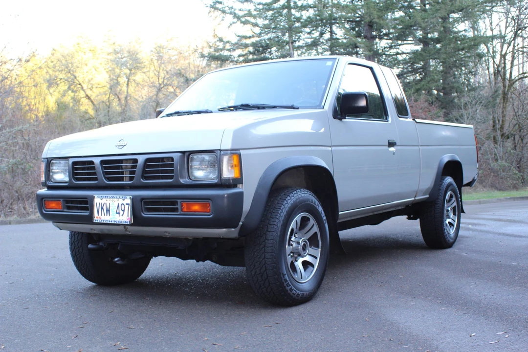 1997 Nissan Frontier 1st Gen - Image 5 of 31