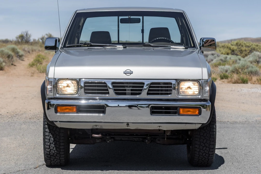 1997 Nissan Frontier 1st Gen - Image 10 of 31